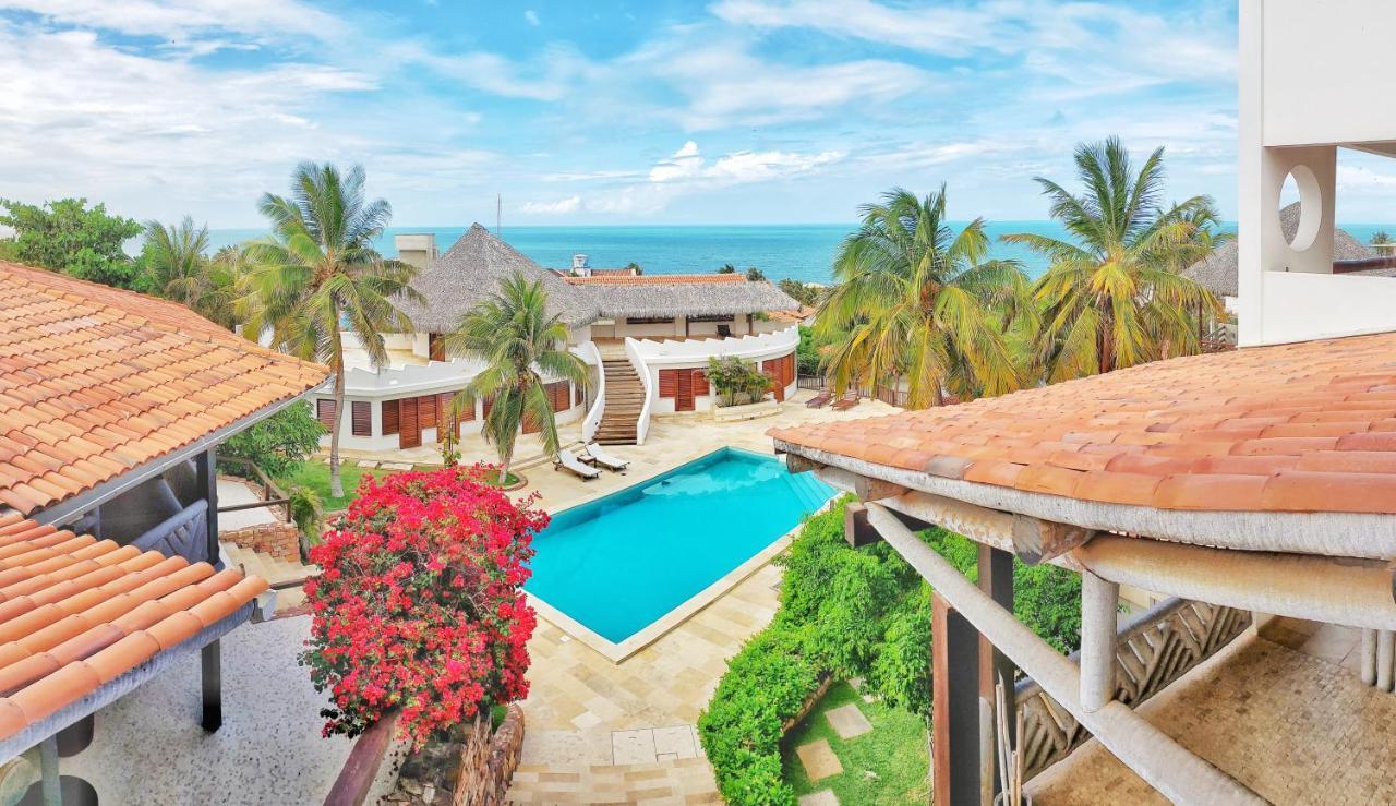 Hotel & Pousada Tatajuba Canoa Quebrada Exterior foto
